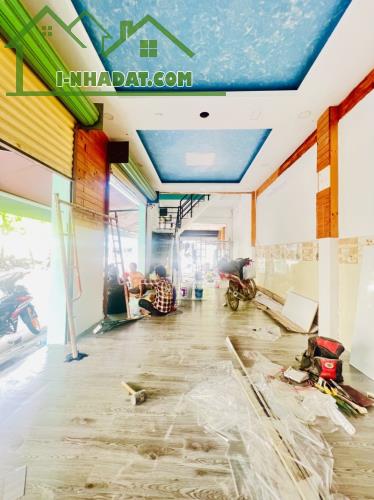 🏡 NHÀ MẶT TIỀN ĐƯỜNG 30M, HIỀN VƯƠNG, TÂN PHÚ 68M2. KINH DOANH CỰC ĐỈNH. GIÁ CHỈ  8.9 TỶ - 2