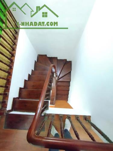 Bán nhà mặt phố Yên Lạc, Hai Bà Trưng 51m, 3 tầng, mt 4.8m. Giá: 16.2 tỷ. LH: 0937158386