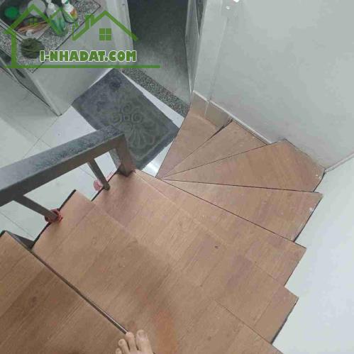 Cần bán nhà 2 tầng kiệt Hoàng Diệu, TTTP giá chỉ nhỉnh 2 tỷ. - 1
