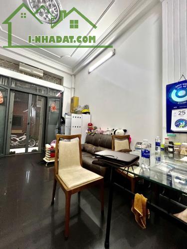 Bán nhà Hẻm Nhật 15B Lê Thánh Tôn phường Bến Nghé Quận 1. (3,8X10) 4 tầng giá 14,9 Tỷ - 4