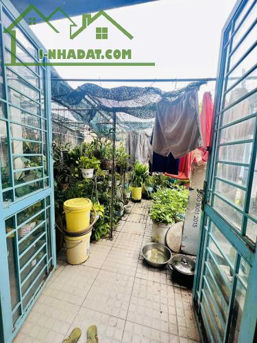 HXH đậu cửa Hoà Bình, Q.TP 4T 4x9m2 gần Đầm Sen, Q6, Q11 giá chỉ 4 tỉx - 1