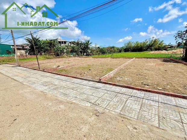 🚨 Bán gấp 2 lô đất thị trấn Nam Phước – Giá 750 triệu/lô!🚨