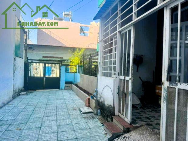 Bán nhà đường 27 Hiệp Bình Chánh 5x17m, đang cho thuê 12tr/tháng
