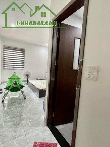 BÁN NHÀ GẦN HỌC VIỆN CẢNH SÁT_LÊ VĂN HIẾN_GẦN PHỐ_Ô TÔ ĐỖ CỬA_NGÕ RỘNG_36M2_6T_CHỈ 7.8 TỶ