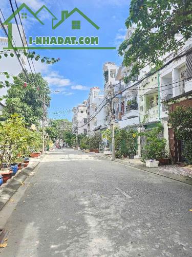 TPHCM,Q7, Phú Mỹ 25 tỷ, Nhà phố Nguyễn Văn Linh, 120m2