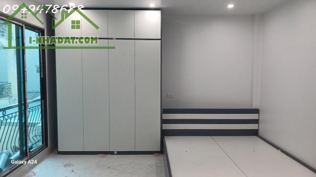 BÁN NHÀ 30M2 - 6 TẦNG THANG MÁY- MT 8M - 30M RA MẶT PHỐ TĂNG THIẾT GIÁP - Ô TÔ TRÁNH - 2