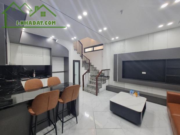 🔥 CHỈ 1 CĂN DUY NHẤT – NHÀ ĐẸP NGỌC THỤY – Ô TÔ 3 BƯỚC - 31M2X5 - NHỈNH 5 TỶ 🔥 - 1