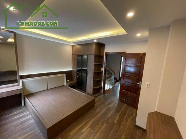 CHỦ BÁN GẤP NHÀ–LÊ VĂN QUỚI 4 TẦNG ( BTCT ) HỂM OTO THÔNG 4M*16M NHỈNH 5 TỶ - 1