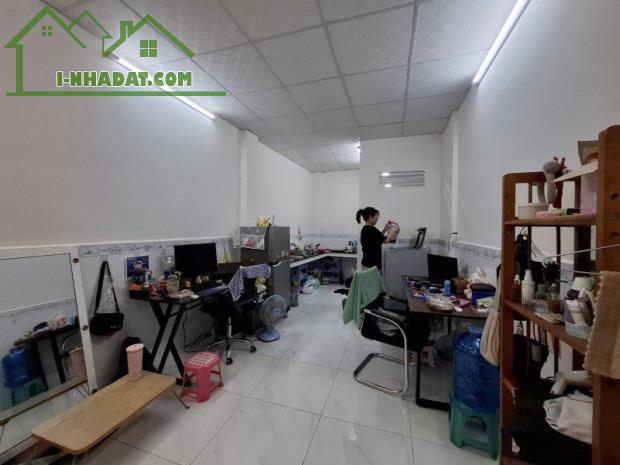 BÁN NHÀ TÂN BÌNH SÁT MẶT TIỀN HIỆP NHẤT P.4 TÂN BÌNH , 35M2, 2 TẦNG ĐÚC MỚI ĐẸP ,HOÀN - 3