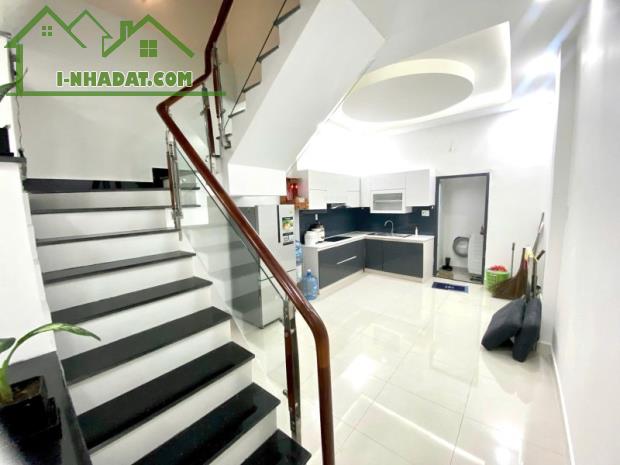 NHÀ 2 TẦNG BTCT - HXH ÂU DƯƠNG LÂN - 4,1X13,5M - 15TR/THÁNG - CHỈ 5 TỶ - 2