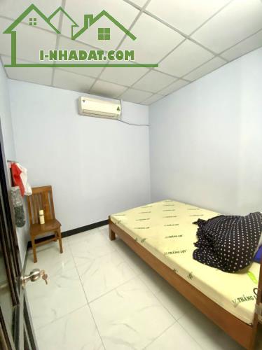 NHÀ 2 TẦNG ĐÚC MẶT TIỀN PHẠM THỊ GIÂY VÀI BƯỚC CHÂN - HẺM XE TẢI QUAY ĐẦU - GIÁP QUẬN 12 - 4