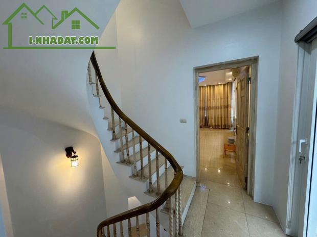 🔥💜BÁN NHÀ PHỐ ĐỨC GIANG 43m2x4T CHÀO 9.1 TỶ - LÔ GÓC - Ô TÔ TRÁNH - SÁT PHỐ - 5
