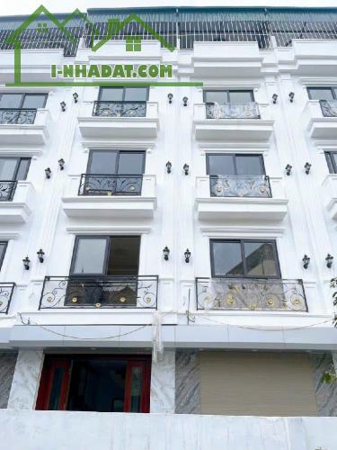 BÁN NHÀ PHÂN LÔ NGUYỄN KHOÁI, 33M GIÁ 4.4 TỶ , XÂY 5 TẦNG, MỚI TINH, SỔ ĐỎ CHÍNH CHỦ - 3