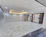 Nhà phố Nguyên Hồng 40m2, 7T thang máy lô góc ngõ rộng quanh 13 tỷ hiếm Đống Đa