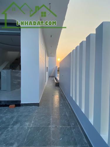 Tài chính 1ty250 sở hữu ngay nhà phố Gốc 2MT, 5.9x21m, SHR, cách chợ Bình Chánh chỉ 10p - 5