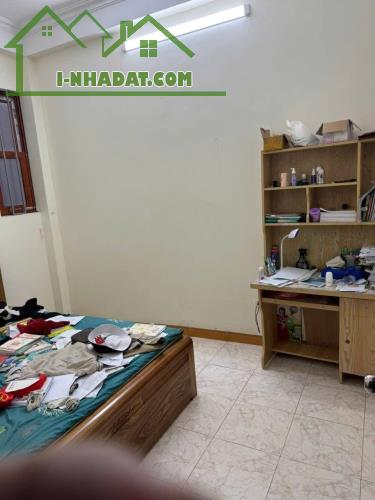 CẦN BÁN GẤP NHÀ CHÍNH CHỦ PHỐ VĂN CAO THUỴ KHUÊ TÂY HỒ 48M 5 TẦNG HƠN 10 TỶ SÁT OTO GẦN HỒ - 3