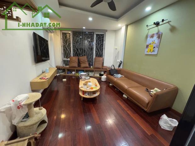 Nhà phố Ngõ Thịnh Quang, 6 tầng, vừa ở vừa cho thuê. Giá chào 7.9t thần tài. - 2
