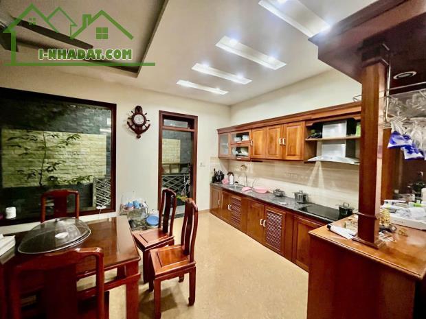 CẦN BÁN BIỆT THỰ 90m2 CHỈ 31 TỶ TẠI TAM TRINH, HOÀNG MAI, OTO TRÁNH, VỈA HÈ 2 BÊN, MẶT - 1