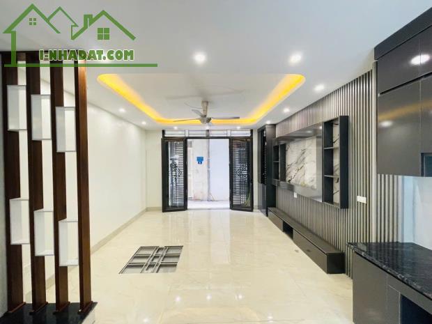 NHÀ CHÍNH CHỦ - GIÁ TỐT - Vị Trí Đẹp Tại Phố Lụa, Vạn Phúc, Hà Đông, TPHN - 1