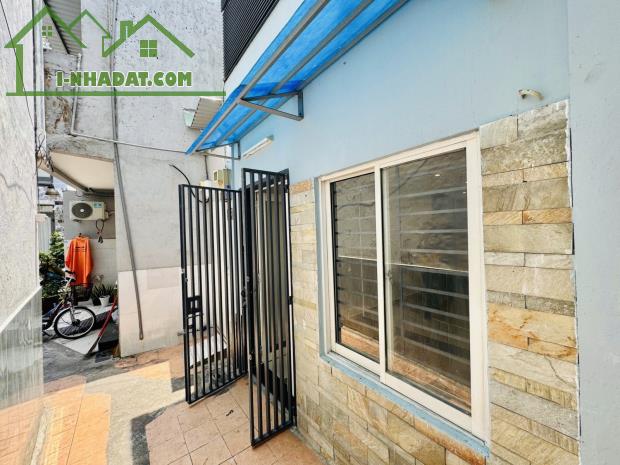 CHỦ CẦN BÁN GẤP NHÀ ĐẸP BÀNH VĂN TRÂN GIẢM NGAY 200 TRIỆU, GIÁ 4.4 TỶ - KHU TÂN BÌNH   📍
