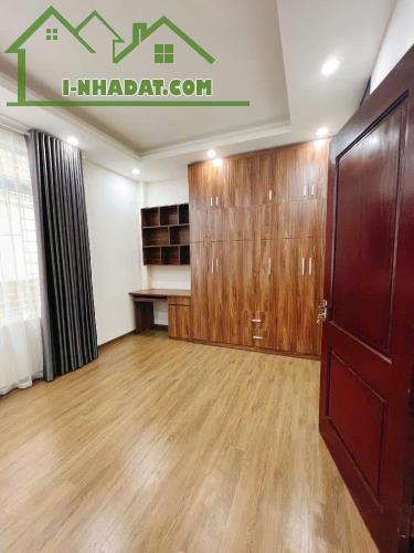 BÁN NHÀ DÂN XÂY PHẠM VĂN ĐỒNG, LÔ GÓC, MẶT TIỀN 6m, THẲNG 30M RA PVĐ - 1