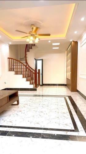 SIÊU XINH - HƠN 6 TỈ - 40M, 6T - PHỐ TRẠM, 3 BƯỚC RA Ô TÔ, GẦN AEON, CẦU VĨNH TUY, PHỐ VIP - 3