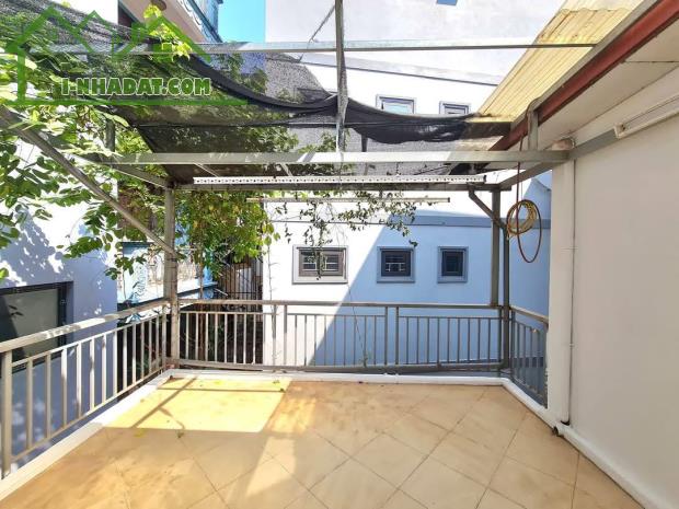 SIÊU PHẨM NHÀ DÒNG TIỀN - 12 PHÒNG FULL NỘI THẤT - HÀNG XÓM TIMES - SUNSHINE GARDEN –