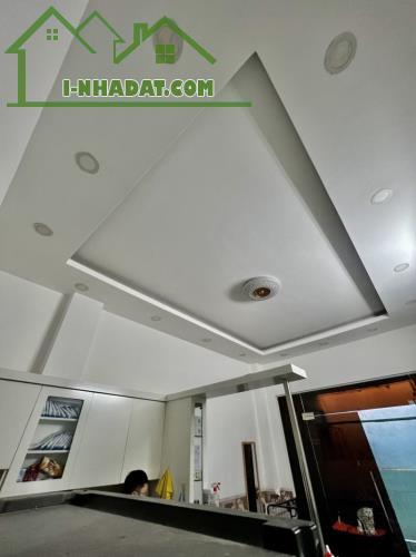 BÁN NHÀ QUẬN 1 HBG 60M2 NGANG GẦN 4M 2 PN SÁT MT VIP Q1 T GẤP BÁN RẦN QUANG KHẢI 5 TỶ. - 2