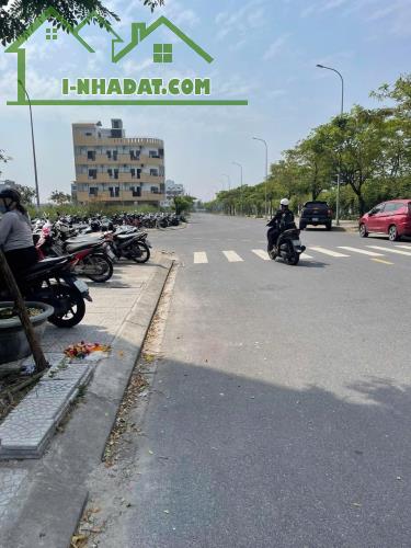 CẦN BÁN CĂN HỘ FPT NGAY TRƯỜNG ĐẠI HỌC ,5 TẦNG 15 PHÒNG - 1