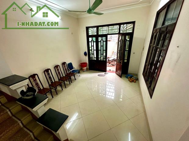 Bán nhà phố Sài Đồng 70m2x4T, lô góc 2 thoáng, ô tô sát nhà, 9.5 tỷ - 4