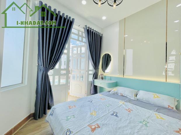 Bán Nhà gần Vincom Phan Văn Trị, Xe hơi đỗ cửa Chỉ Nhỉnh 4 Tỉ - 2
