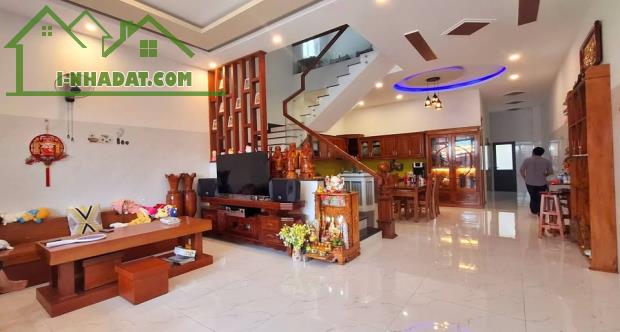 GẤP BÁN NHÀ 3 TẦNG CỰC ĐẸP, DT 120M² NGANG 6M, KIỆT ÔTÔ PHẠM NHƯ XƯƠNG - CHỈ 3.5 TỶ - 4