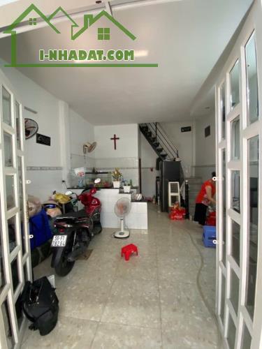 Bán nhà quận 8 gần mặt tiền đường Hoài Thanh - 1