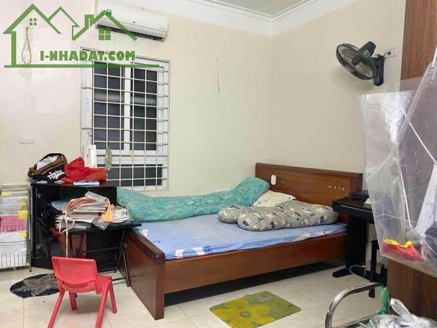 Bán nhà mặt phố DT94m, 4t, MT7m, 20 tỷ. Ba đình. - 2