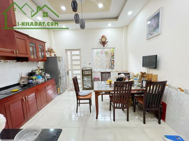 NHÀ CAO CÁP ĐƯỜNG DƯƠNG QUẢNG HÀNG, NHÀ GÒ VẤP GIÁ RẺ, KIÊNG CỐ VỊ TRÍ ĐẸP - 3