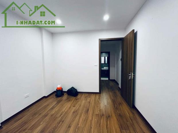 BÁN NHÀ ĐOÀN THÌ ĐIỂM –ĐỐNG ĐA DT 36M 6 TẦNG GIÁ CHỈ 6.6 TỶ NHÀ 2 THOÁNG - 3