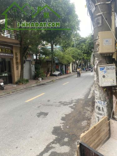 Bán nhà Vũ Xuân Thiều, 75m, MT 6,1, 9 tỷ, Lh: 0984417892.
