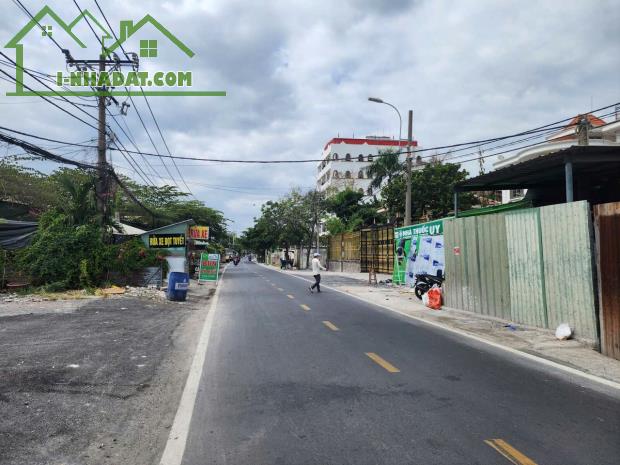 Bán đất diện tích lớn 1968 m2 tại đường Bưng Ông Thoàn, P Tăng Nhơn Phú B, Quận 9, TP HCM - 1