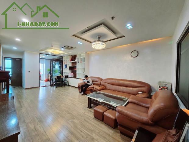Chung Cư Mới Sài Đồng Diện Tích 68m 2 PN - 2 WC - Gía Chào 3 Tỷ - 1