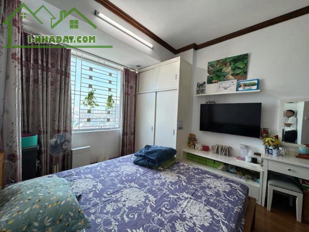 Nhà Mới Full Nội Thất Phố Quan Hoa DT41m2,4T Gần Phố Ngõ Rộng Giá 9.97Tỷ - 1