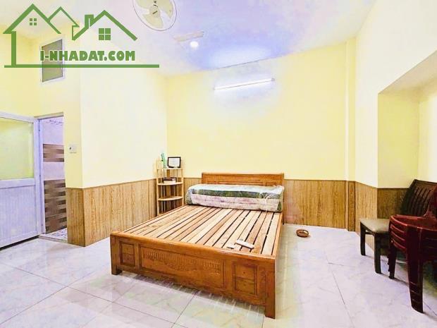 BÁN NHÀ ĐƯỜNG BÙI ĐÌNH TÚY BÌNH THẠNH,65m2 (4,6x14),THU NHẬP 170 TRIỆU,XE HƠI ĐẬU SÁT NHÀ.