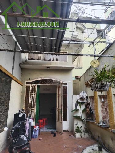 NHÀ 2 MẶT TIỀN TRƯỚC SAU KINH DOANH SIÊU ĐỈNH - 4