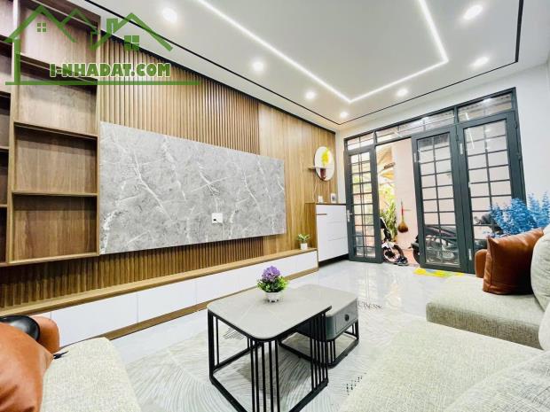 Bán nhà An Dương Vương phân lô 5 tầng mới tinh khôi, ô tô đỗ cửa- 32m2- 5.75 tỷ - 2
