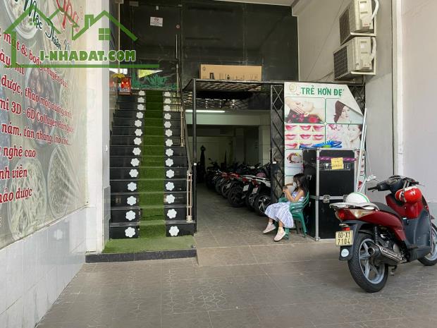 Bán nhà Mặt tiền 60-62 Trần Văn Kỷ,P 14, bình thạnh. 6 Tầng, DT 95m2 Cho thuê 100tr/th - 2