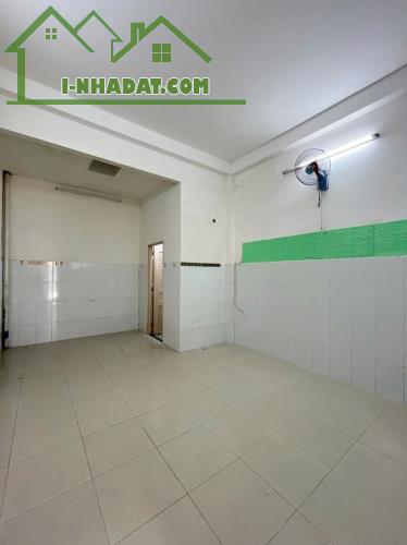TÔ HIỆU - TÂN PHÚ - HẺM XE HƠI - 56M2 - 4 TẦNG BTCT 6PN 6WC - GIÁ 7.5 TỶ - 2