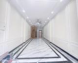 TÌM ĐÂU RA VĂN QUÁN 5 TẦNG THANG MÁY Ô TÔ LẠI NGỦ TRONG NHÀ MÀ GIÁ NHỈNH 9 TỶ NỮA.