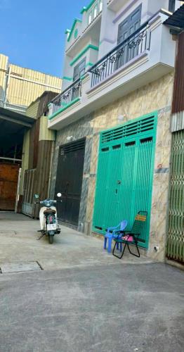 bán gấp nhà đường võ văn vân bên hông quân đội gần cầu dân sinh vĩnh lộc b
