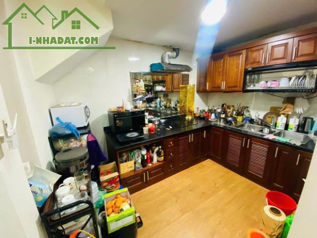 Bán nhà phố Trần Quang Diệu, Đống Đa, gara, kinh doanh, 68m2, 5 tầng, mt 6m, giá 23,8 tỷ - 2