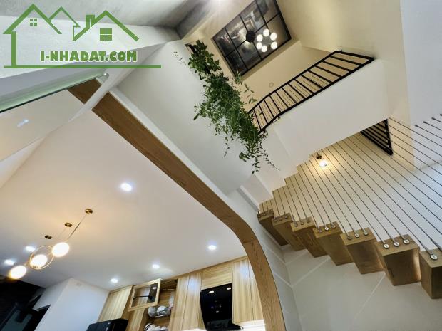 Bán Nhà Mặt Tiền phường Tân Quý, Nhà Đẹp. DT:4x16m (nở hậu 4.1m), 1 lầu, giá: 8.3 tỷ TL - 3