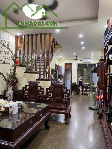 NHÀ ĐỒNG MAI ÔTÔ ĐỖ CỬA 4 NGỦ NHỈNH 4TỶ - 1